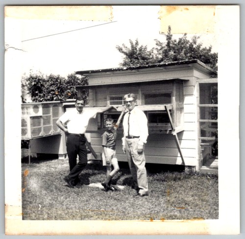 Vtg snapshot men - b&w, and