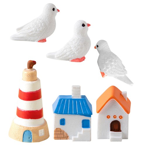 House statue pigeon figurine - statue,
